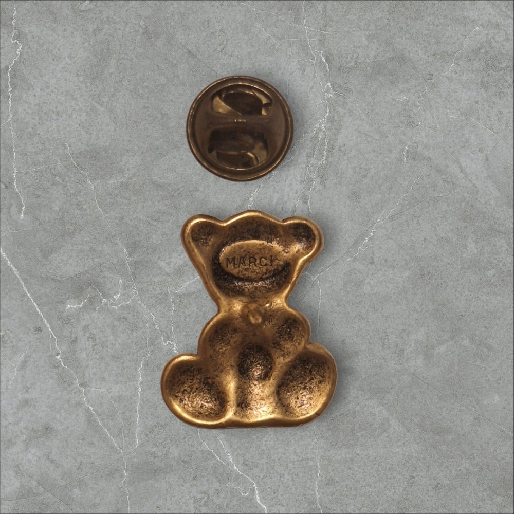 Vintage Goldtone Smiling Teddy Bear Heart Hand Pin Stamped MARCI Lapel Tie - Picture 3 of 5